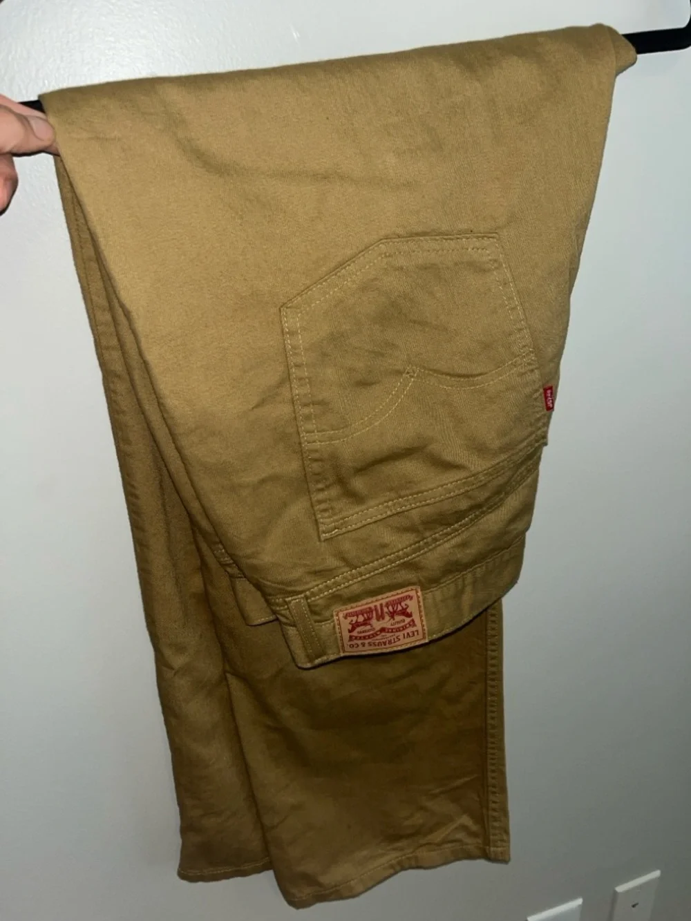 Levi's Men's Brown Relaxed Fit Jeans - Workwear Style - Picture 1 of 7